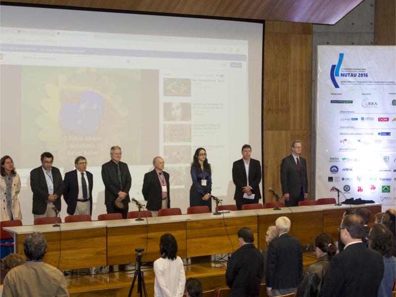 NUTAU / USP 2016 - XI Seminário Internacional :  ÁGUAS Projetos e Tecnologia para o Território Sustentável  